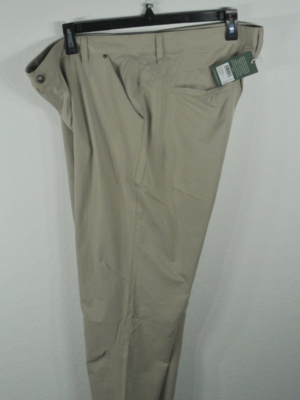 GenTeal resort collection Trailhead Men's pants x 32 Khakis NWT
